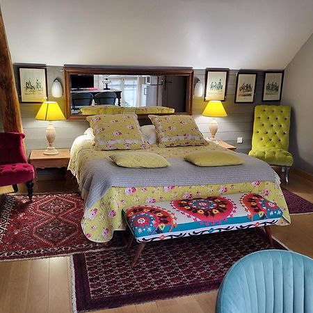 Bed and Breakfast Les Glycines Ury Екстер'єр фото
